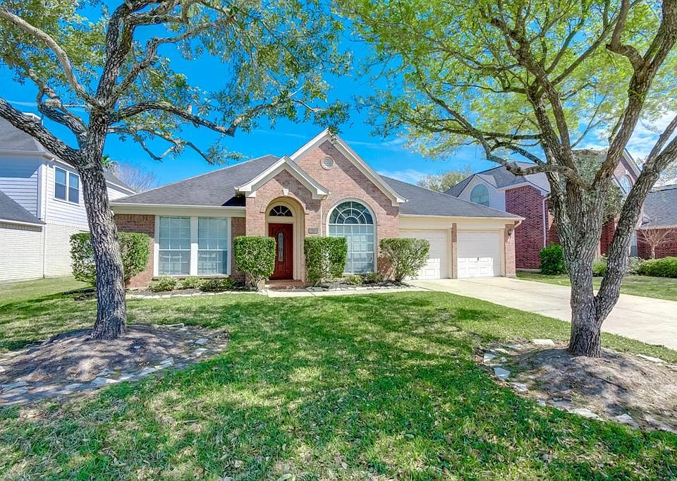 1st image of 22534 Cascade Springs Dr