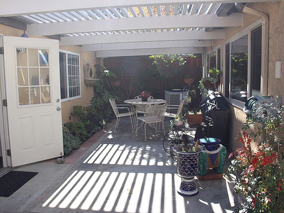 4th image of 10611 Porto Ct