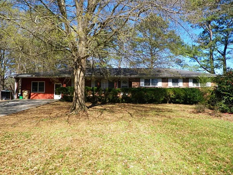 806 Kenneth Ln photo 1