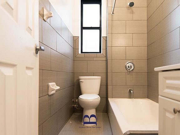 4th image of 538 E 21st St APT C7