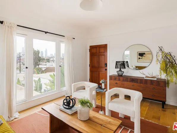 119 Rosemont Ave #1/4, Los Angeles, CA 90026