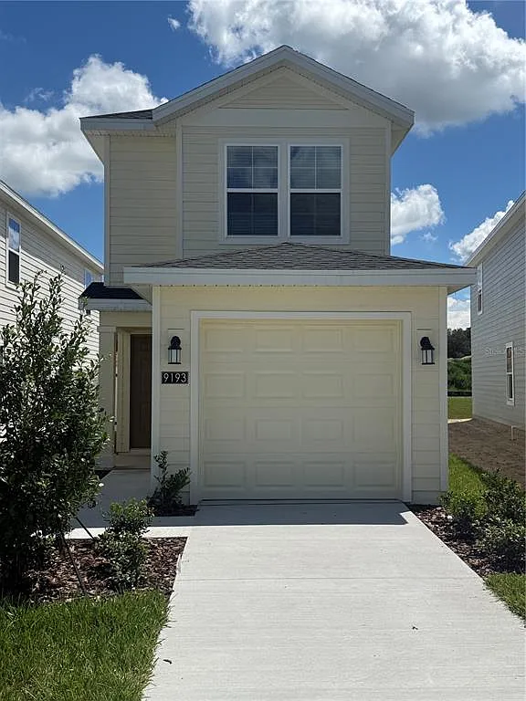 3 bed, 2.5 bath, 1486 sqft, $1,890 — Photo 3