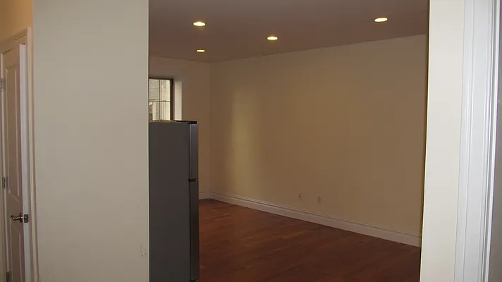 Rented by Realty on the Greene | media 6