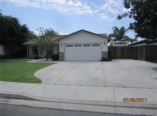 10213 Malaguena Ct, Bakersfield, CA