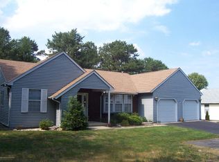 22 Stonybrook Rd #62, Whiting, NJ 08759