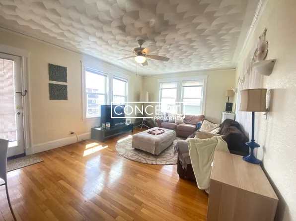 66 Craigie St APT 3L, Somerville, MA 02143