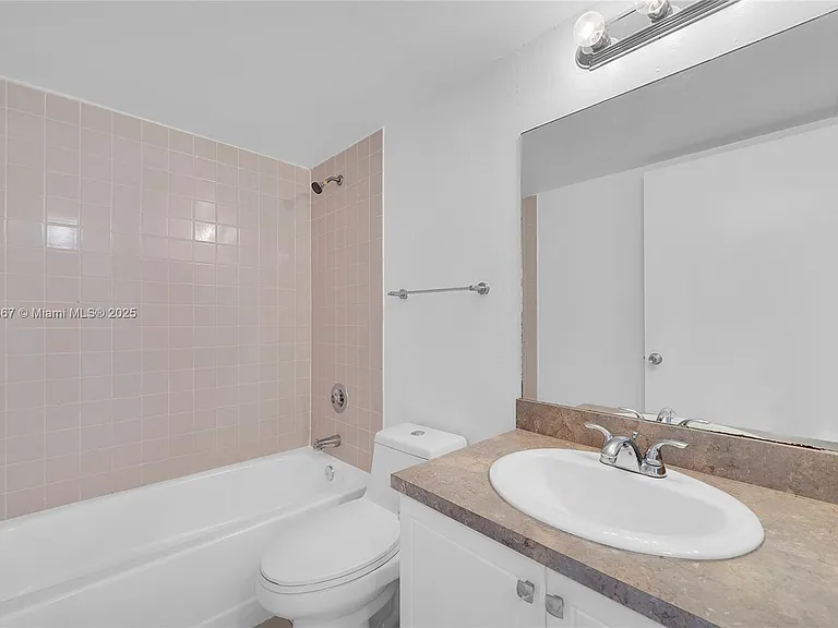 8260 SW 210th St #201 — Photo 18