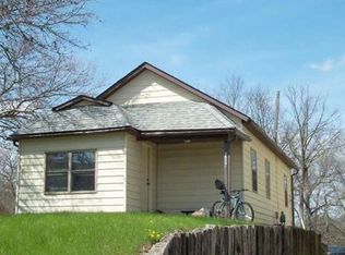 2907 West St, Ames, IA 50014