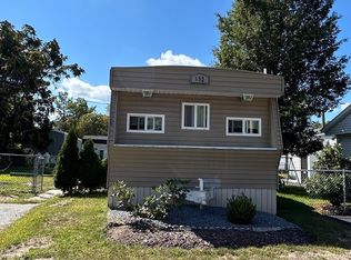 193 Shoreline Dr, North Billerica, MA 01862