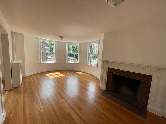 1 bed, 650 sqft, $2,850 — Photo 4