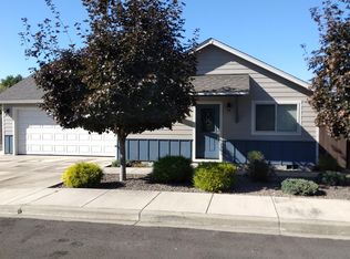 7539 Larkfield Ln, White City, OR 97503