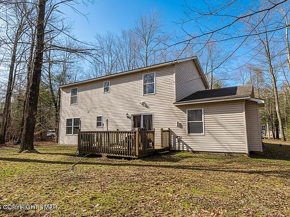 5th image of 207 George Dr