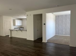 13084 Irisbend Ave, Corona, CA 92880