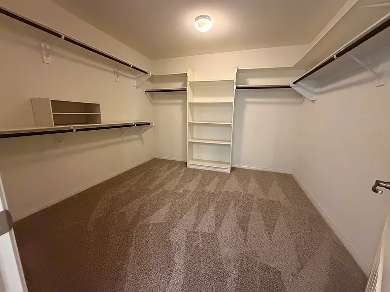 13258 Chatham Dr — Photo 18