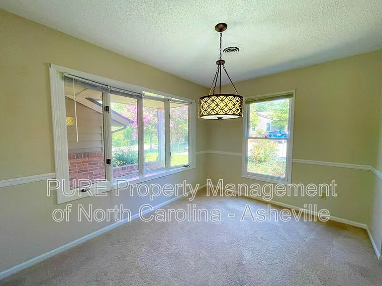 11 Elderberry Ln #B — Photo 5