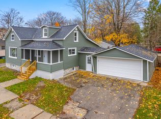 309 S 5th Ave, Alpena, MI 49707
