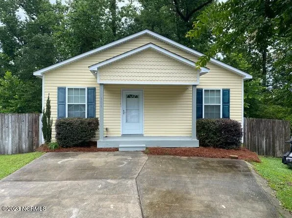 3926 Prices Lane, Wilmington, NC 28405