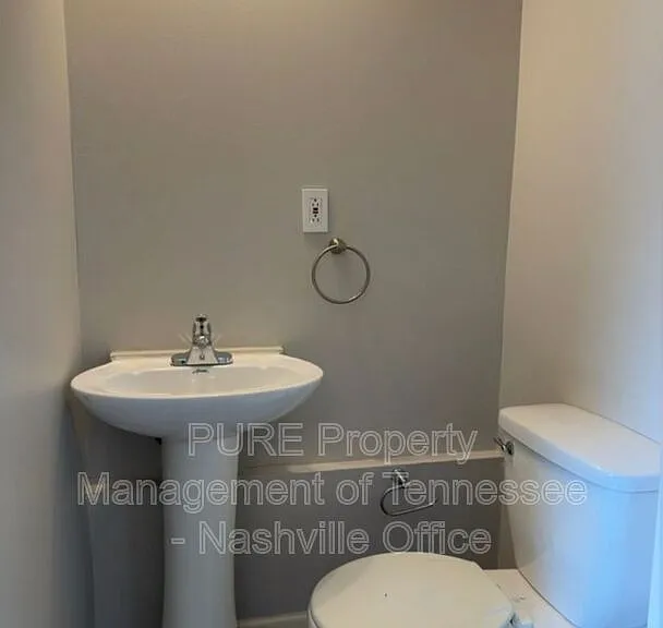 900 Crescent Hill Rd — Photo 18