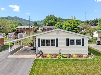 1426 Deacon St, Salem, VA, 24153