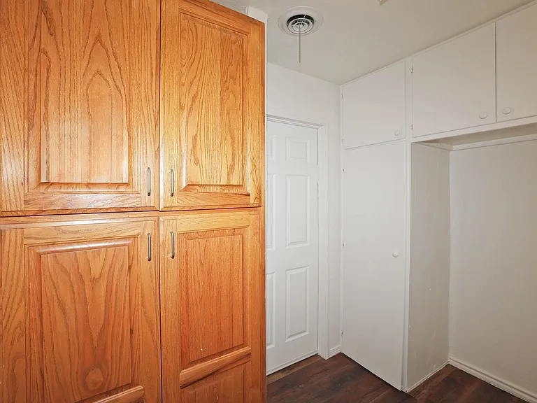 7902 Gerald Dr — Photo 13
