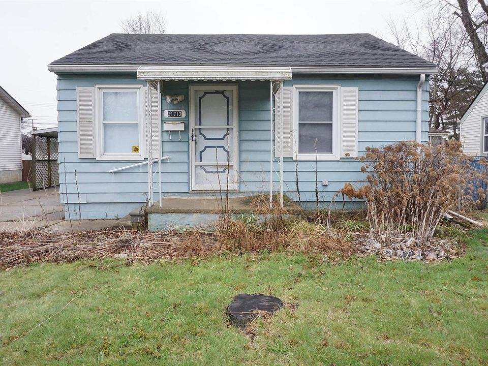 1st image of 21712 Lakeview St