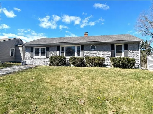 10504 E 25th Ter S, Independence, MO 64052