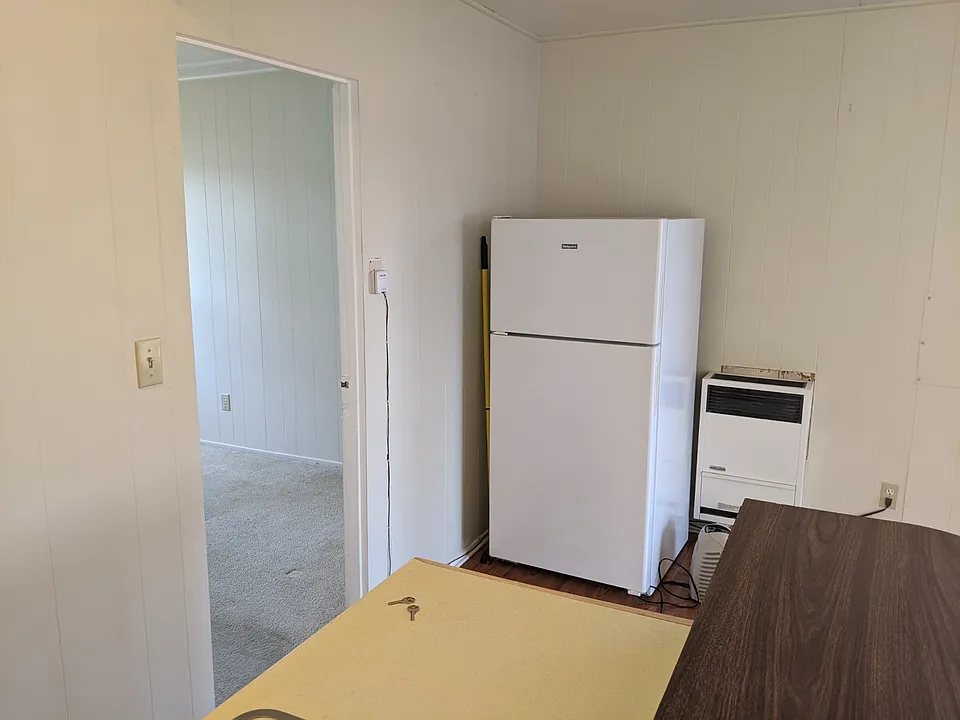 2570 Bodega Ave #C
