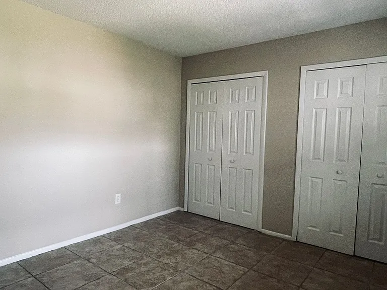 53 Windtree Ln #G102 — Photo 5