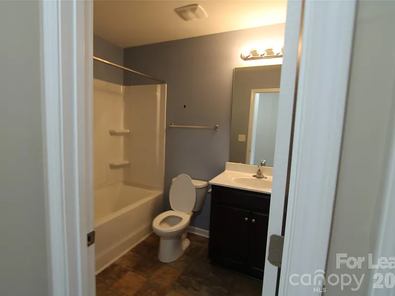 9348 Hamel St — Photo 27
