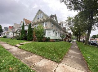 175 Selye Ter, Rochester, NY 14613