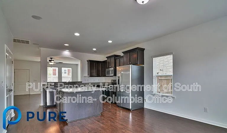 621 Blue Ledge Cir — Photo 28