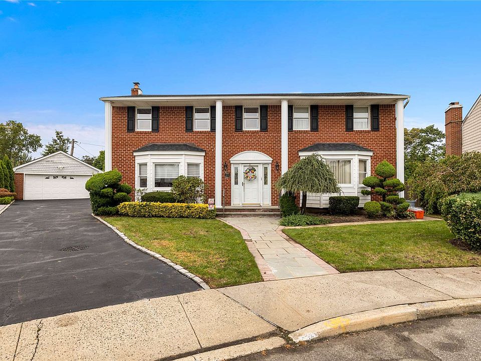 1st image of 273 Meredith Ln
