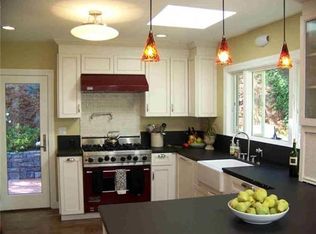 31 Allen Ave, Ross, CA 94957