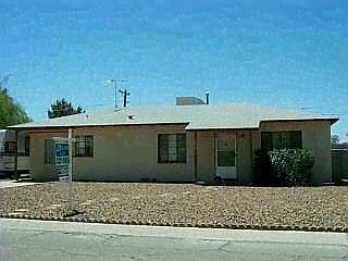 1st image of 4918 E 18th St #0