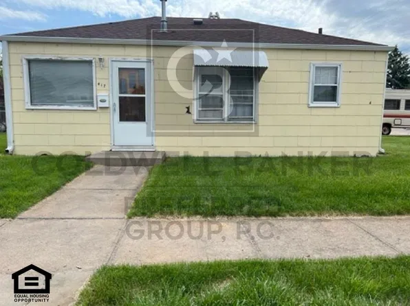 417 S Silber Ave, North Platte, NE 69101