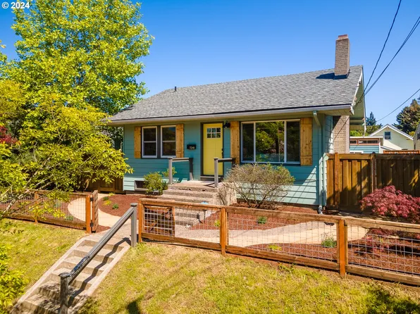 7248 N Macrum Ave, Portland, OR 97203