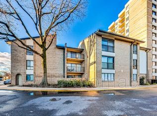 6 Monroe Pl APT 101, Rockville, MD 20850