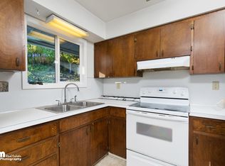 8108 Stewart Mountain Dr APT 2, Eagle River, AK 99577