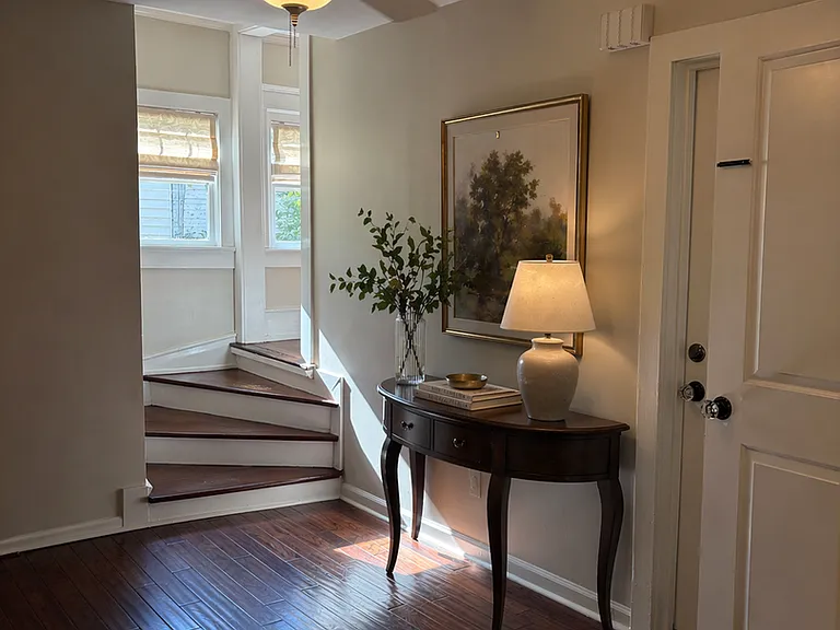 2717 Caldwell Ave S — Photo 11