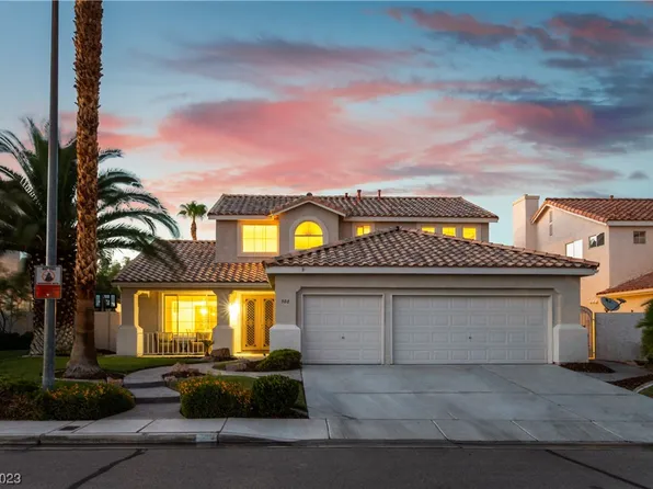 908 Crescent Moon Dr, North Las Vegas, NV 89031
