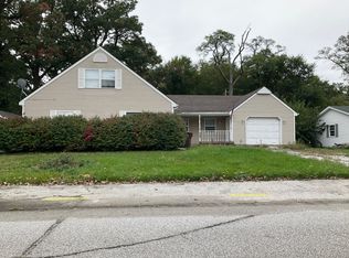 790 Governor Rd, Valparaiso, IN 46385