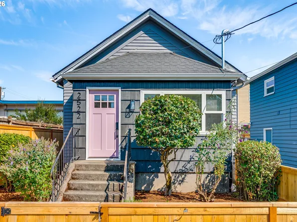2522 SE 18th Ave, Portland, OR 97202