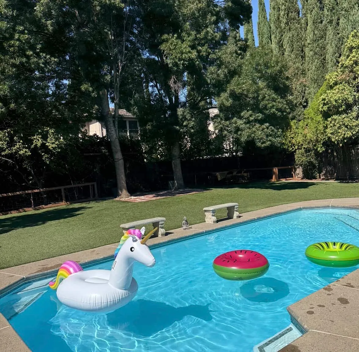 5 bed, 2961 sqft, $995 — Photo 1