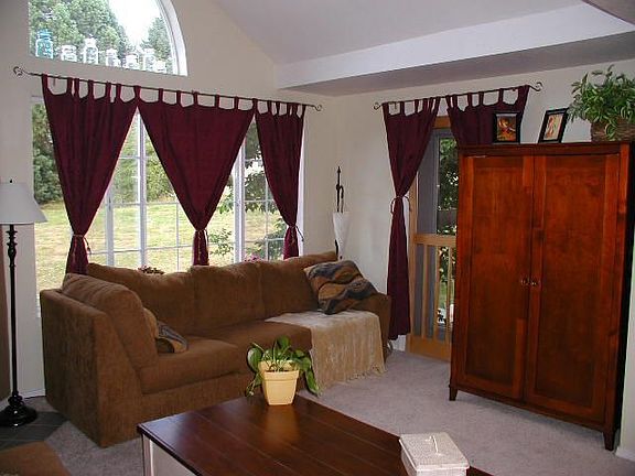 Vaulted living room