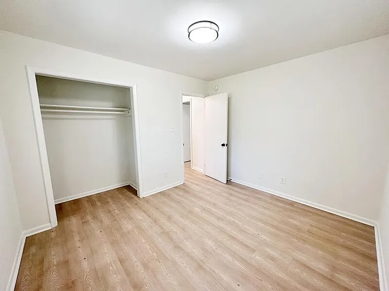 815 Dana Pl #A — Photo 8