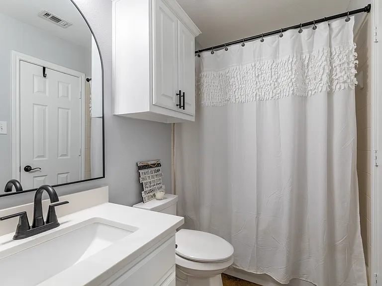 2624 Stable Door Ln — Photo 22