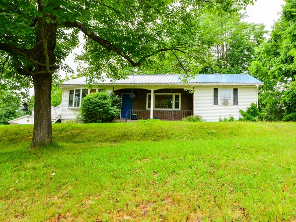 62 Campbell Road, Leeds, ME 04263