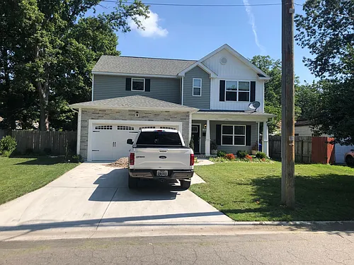 504 E Gilpin Ave Photo 1