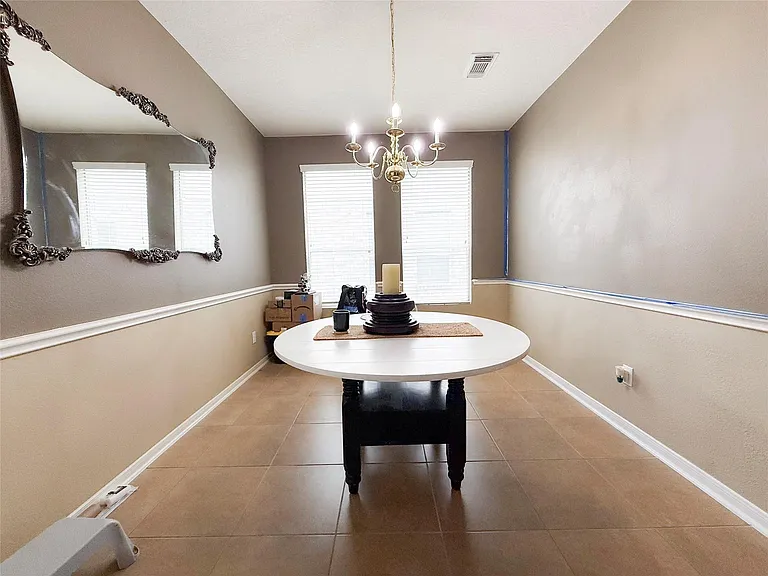 18507 Alemarble Oak St — Photo 10