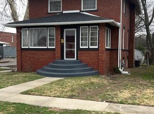 308 W Cherry Ave, Christopher, IL 62822